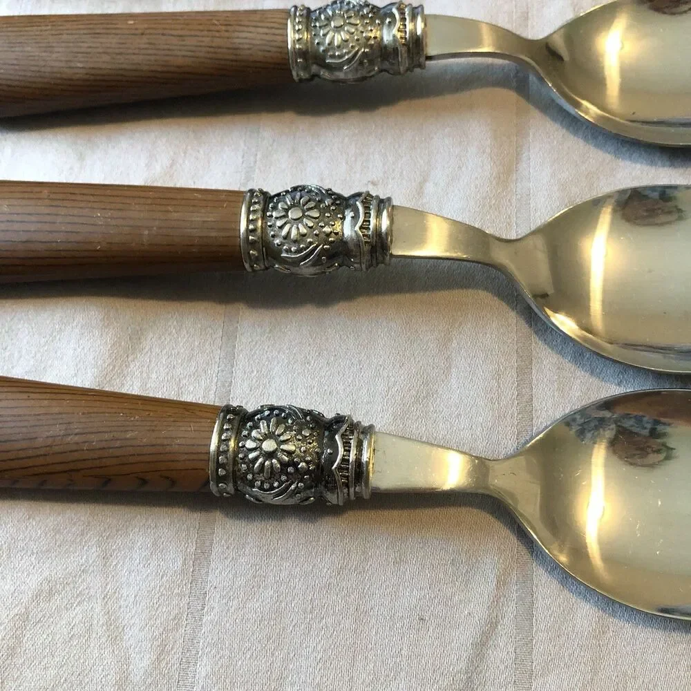 Pioneer Woman Cowgirl Lace 4 Pc Flatware Spoons Knife Lot Brown Stainless